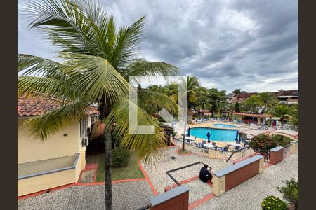 Casa de condomínio à venda com 215m², 3 quartos e 2 vagasSuíte 2 - Varanda - Vista