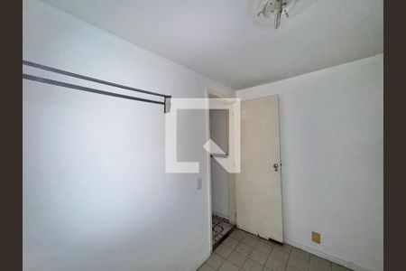 Casa de condomínio à venda com 215m², 3 quartos e 2 vagasQuarto de Serviço