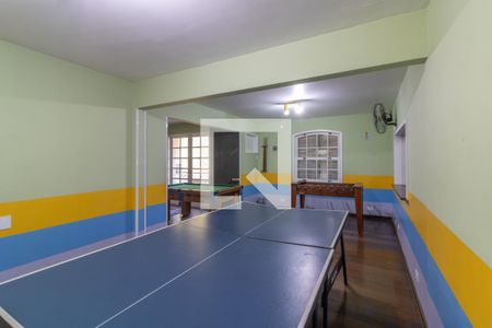 Casa de condomínio à venda com 215m², 3 quartos e 2 vagasÁrea comum