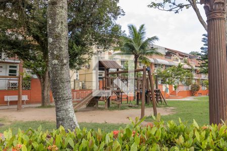 Casa de condomínio à venda com 215m², 3 quartos e 2 vagasÁrea comum