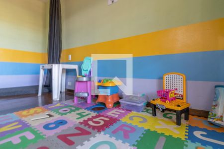 Casa de condomínio à venda com 215m², 3 quartos e 2 vagasÁrea comum