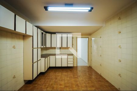 Casa à venda com 147m², 3 quartos e 2 vagasCozinha - Armários