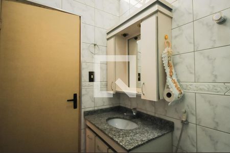 Casa à venda com 147m², 3 quartos e 2 vagasBanheiro Social