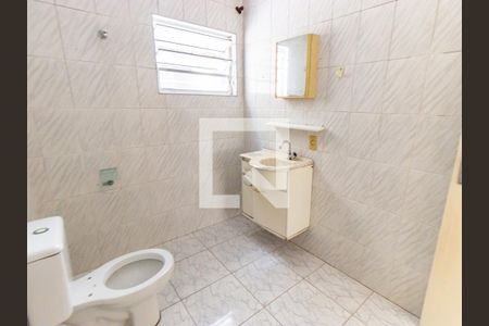 Apartamento para alugar com 80m², 2 quartos e sem vagaBanheiro da Suíte