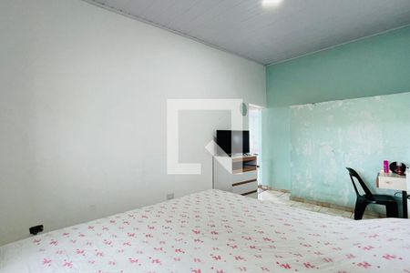 Casa à venda com 165m², 4 quartos e 2 vagas Casa à venda com 165m², 4 quartos e 2 vagasQuarto 2