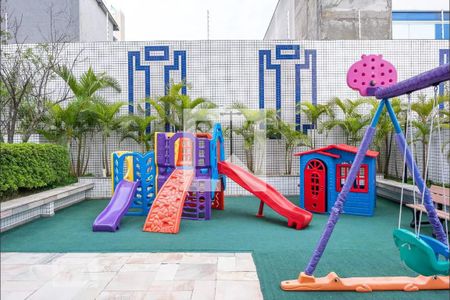 Apartamento à venda com 138m², 3 quartos e 3 vagasÁrea comum - Playground