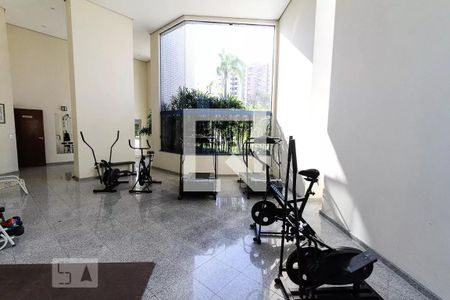 Apartamento à venda com 138m², 3 quartos e 3 vagasÁrea comum - Academia