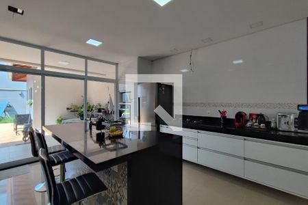 Casa de condomínio para alugar com 290m², 4 quartos e 4 vagasCozinha