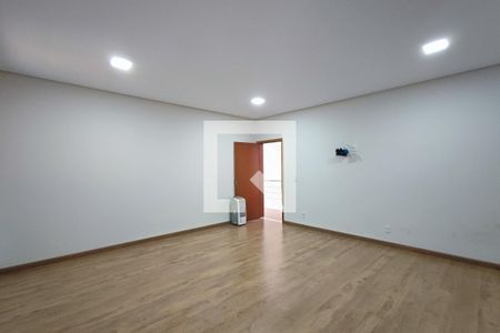 Casa de condomínio para alugar com 290m², 4 quartos e 4 vagasQuarto 4