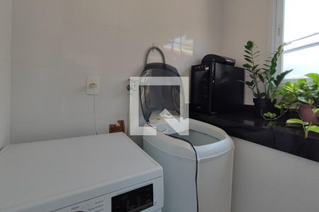 Casa de condomínio para alugar com 290m², 4 quartos e 4 vagasÁrea de Serviço