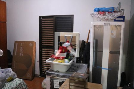 Casa à venda com 232m², 4 quartos e 2 vagasQuarto 2