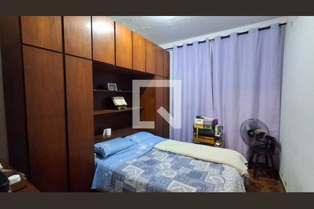 Casa à venda com 4 quartos, 232m² em Santa Maria, Santo André