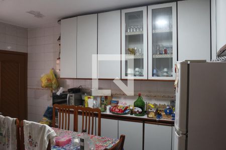 Casa à venda com 232m², 4 quartos e 2 vagasCozinha