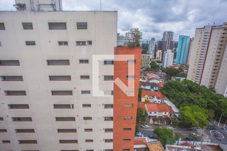Apartamento para alugar com 168m², 3 quartos e 1 vaga Apartamento para alugar com 168m², 3 quartos e 1 vagaVista