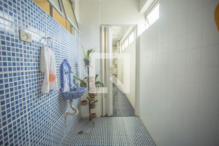 Apartamento para alugar com 168m², 3 quartos e 1 vaga Apartamento para alugar com 168m², 3 quartos e 1 vagaLavabo da cozinha
