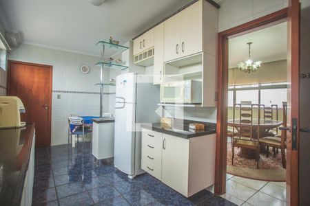 Apartamento para alugar com 168m², 3 quartos e 1 vaga Apartamento para alugar com 168m², 3 quartos e 1 vagaCozinha