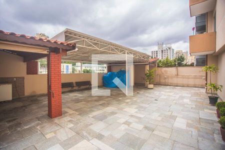 Apartamento para alugar com 168m², 3 quartos e 1 vaga Apartamento para alugar com 168m², 3 quartos e 1 vagaÁrea comum - Churrasqueira