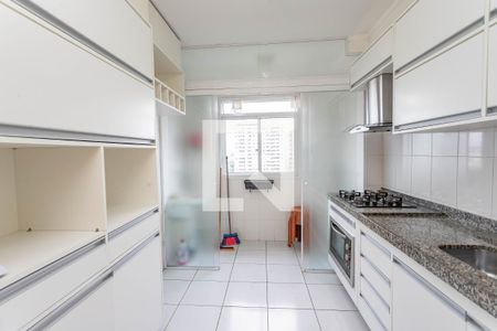 Apartamento à venda com 66m², 3 quartos e 2 vagas Apartamento à venda com 66m², 3 quartos e 2 vagasCozinha