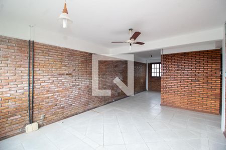 Casa à venda com 400m², 5 quartos e 4 vagas Casa à venda com 400m², 5 quartos e 4 vagasQuarto 5