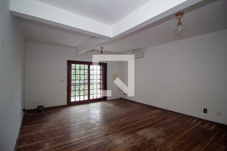 Casa à venda com 400m², 5 quartos e 4 vagas Casa à venda com 400m², 5 quartos e 4 vagasQuarto 2