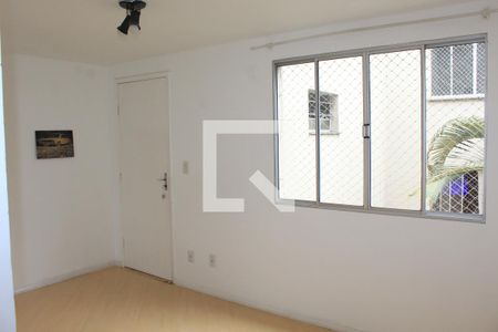 Sala de apartamento para alugar com 2 quartos, 50m² em Jardim Torino, Cotia