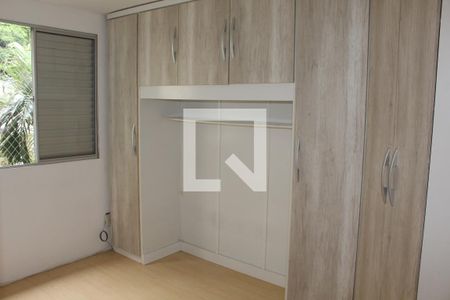 Quarto 1 de apartamento para alugar com 2 quartos, 50m² em Jardim Torino, Cotia