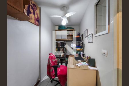 Apartamento à venda com 102m², 2 quartos e 1 vagaQuarto de Serviço