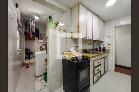 Apartamento à venda com 102m², 2 quartos e 1 vagaCozinha
