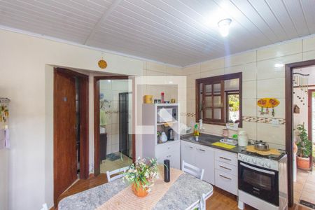 Casa à venda com 440m², 2 quartos e 2 vagas Casa à venda com 440m², 2 quartos e 2 vagasCozinha - Casa 2