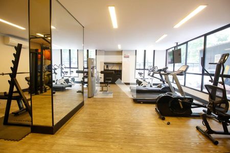 Apartamento à venda com 128m², 4 quartos e 2 vagasÁrea comum - Academia