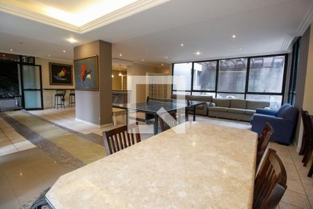 Apartamento à venda com 128m², 4 quartos e 2 vagasÁrea comum - Salão de festas