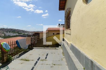 Casa à venda com 130m², 3 quartos e 2 vagasQuintal