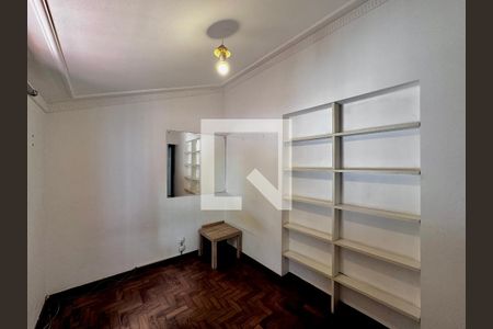 Casa à venda com 248m², 4 quartos e 2 vagasQuarto 2