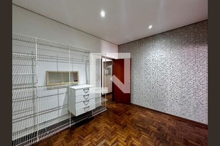 Casa à venda com 248m², 4 quartos e 2 vagasCloset Suíte