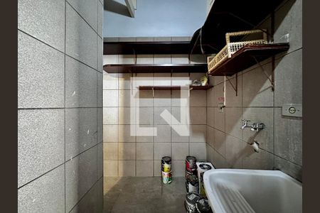 Casa à venda com 248m², 4 quartos e 2 vagasÁrea de Serviço