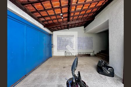 Casa à venda com 248m², 4 quartos e 2 vagasGaragem