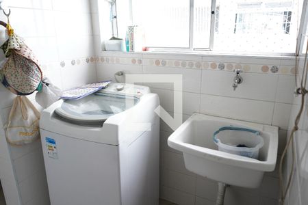 Apartamento à venda com 60m², 2 quartos e 2 vagasÁrea de Serviço