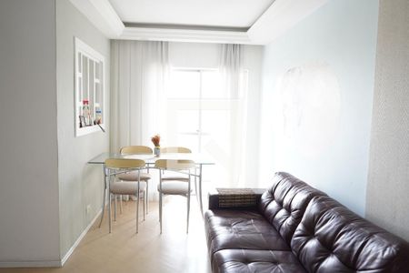 Sala de apartamento à venda com 2 quartos, 60m² em Vila Bertioga, São Paulo