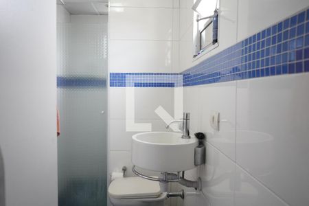 Banheiro da Suíte de apartamento à venda com 2 quartos, 60m² em Vila Bertioga, São Paulo