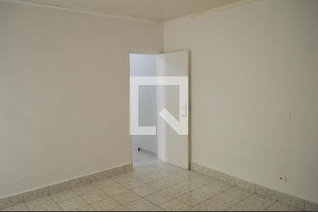 Casa à venda com 170m², 3 quartos e 2 vagascasa  2- Sala 2