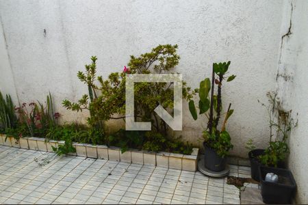 Casa à venda com 170m², 3 quartos e 2 vagasQuintal