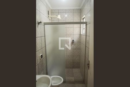 Casa à venda com 170m², 3 quartos e 2 vagascasa  2- banheiro 2