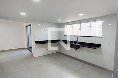 Casa à venda com 300m², 3 quartos e 4 vagascozinha