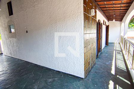 Casa à venda com 300m², 3 quartos e 4 vagasvaranda