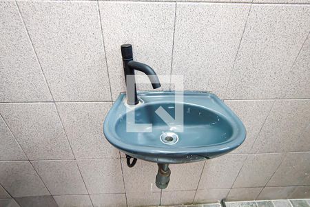 Casa à venda com 300m², 3 quartos e 4 vagasbanheiro 2