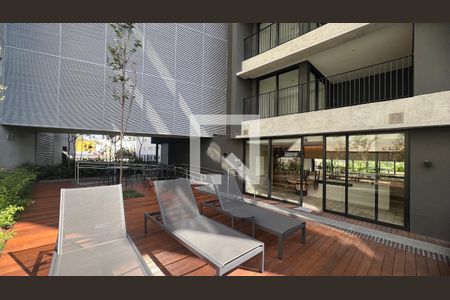 Studio para alugar com 24m², 1 quarto e sem vaga Studio para alugar com 24m², 1 quarto e sem vagaPiscina