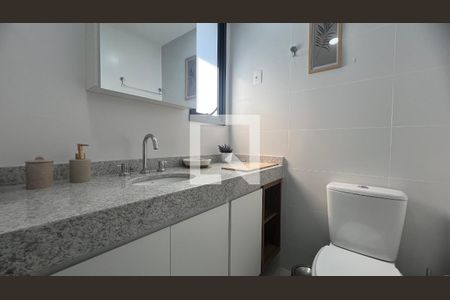 Studio para alugar com 24m², 1 quarto e sem vaga Studio para alugar com 24m², 1 quarto e sem vagaBanheiro