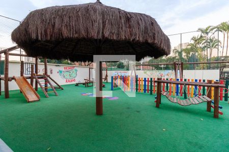 Apartamento para alugar com 65m², 3 quartos e 1 vagaÁrea comum - Playground