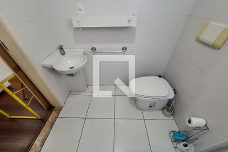 Studio à venda com 30m², 1 quarto e sem vaga Studio à venda com 30m², 1 quarto e sem vagaBanheiro