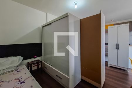 Studio à venda com 30m², 1 quarto e sem vaga Studio à venda com 30m², 1 quarto e sem vagaStudio